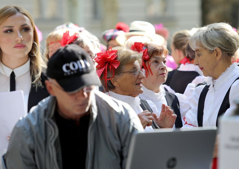 Želite primati mirovinu i raditi? Pogledajte kako ostvariti to pravo