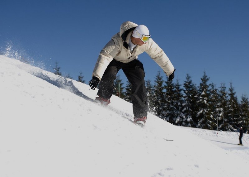 Hrvatski snowboarder poginuo u Sloveniji