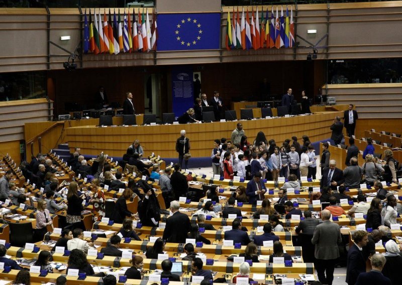 Europski parlament izglasao direktivu o autorskim pravima na internetu