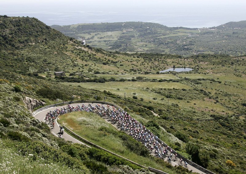 Basso blizu trijumfa, Kišerlovski deveti