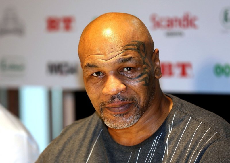 Mike Tyson je na vrhuncu bio totalni luđak; i potkupljeni čuvar tu mu je želju odmah odbio