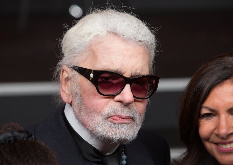 Preminuo legendarni modni dizajner Karl Lagerfeld