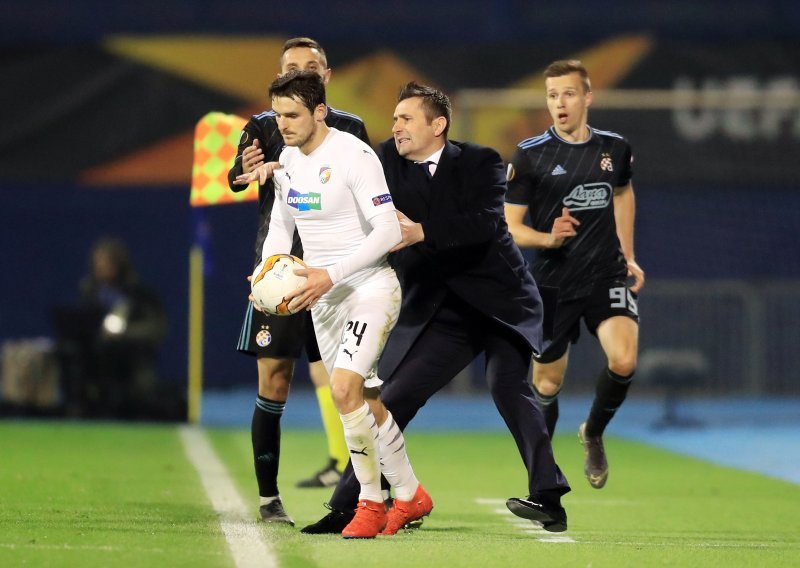 Ovaj trenutak s utakmice protiv Viktorije mogao bi skupo koštati Dinamo i trenera Bjelicu
