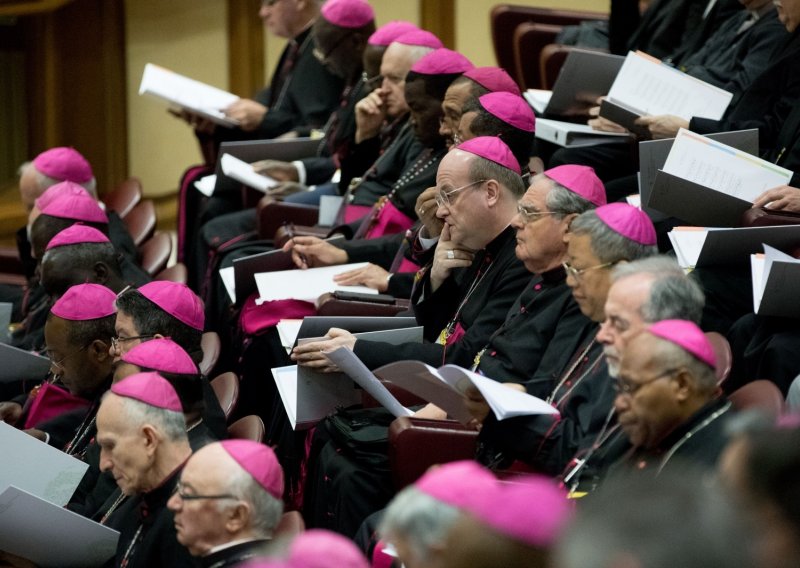 Nadbiskup pozvao na kopernikansku revoluciju u Katoličkoj Crkvi: Postala je sama sebi najgori neprijatelj