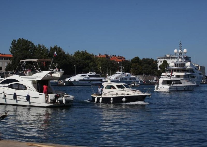 Nezakonit natječaj za koncesiju na Marine Zadar