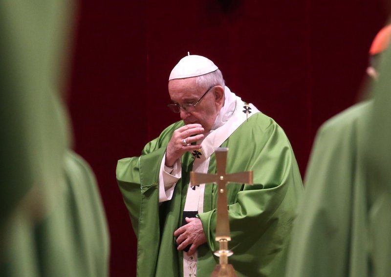 Papa Franjo: spolno zlostavljanje je poput poganskih žrtvovanja, ne smije se više prikrivati