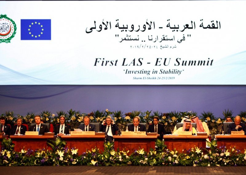Opaskom o ljudskim pravima Juncker obilježio povijesni summit EU-a i Arapske lige