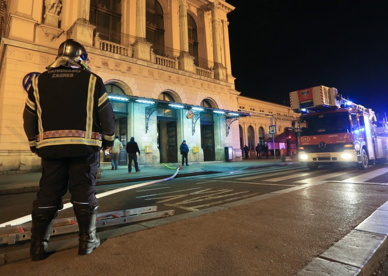 Požar na zagrebačkom Glavnom kolodvoru, zapalila se garderoba