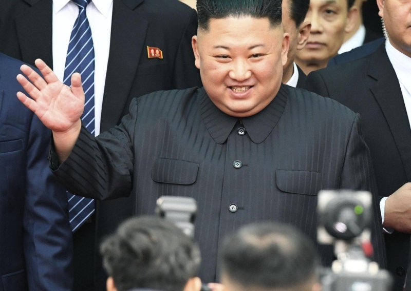 Sjeverna Koreja bira novi parlament, na listićima samo po jedno ime