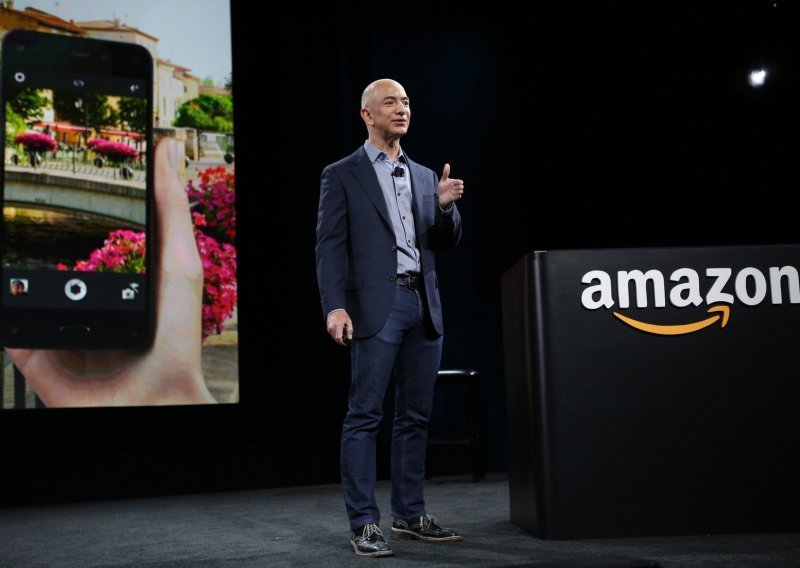 Dok klasične trgovačke kompanije zatvaraju dućane, Amazon otvara sasvim novi maloprodajni lanac