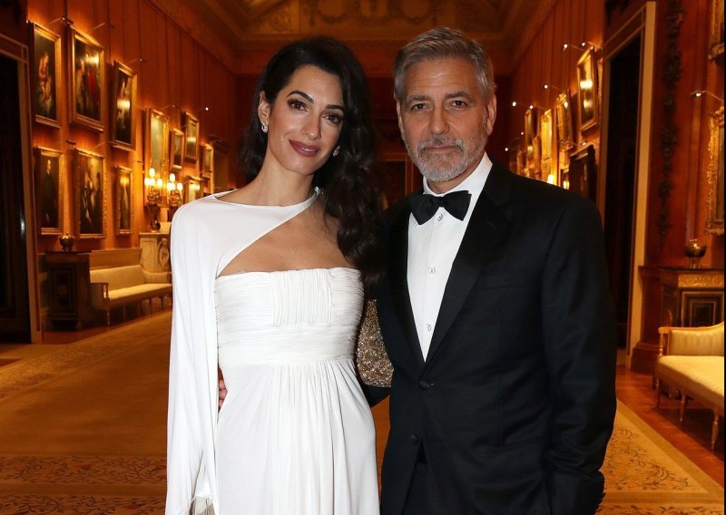 Bajkovito izdanje Amal Clooney: Sve je očarala u prekrasnoj haljini staroj 12 godina