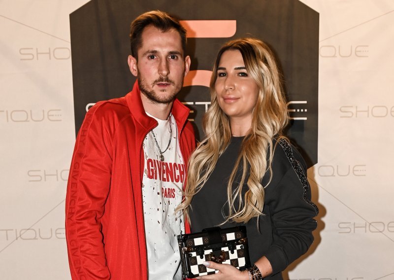 Dinamovac Izet Hajrović i supruga Lejla nastavljaju s pokazivanjem skupih stajlinga koji izgledaju jeftino
