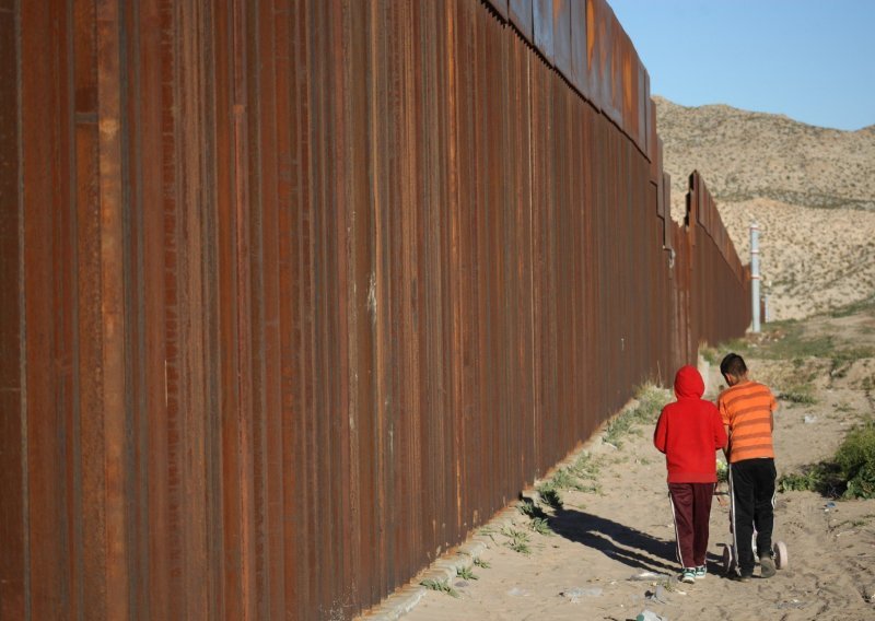Kongres zadao ozbiljan udarac Trumpu u vezi sa zidom na granici s Meksikom
