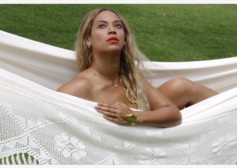 Vratila se u velikom stilu: Beyonce u neodoljivim modnim krpicama