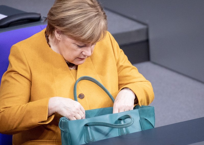 Schwarz-Schilling: Rat u BiH je moguć, sada je sve u rukama Angele Merkel