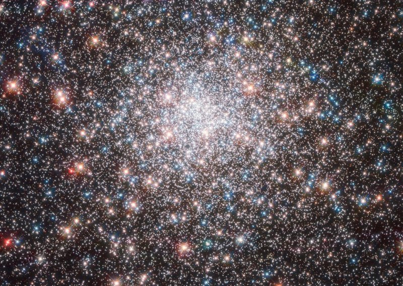 Hubble je bacio pogled na udaljenu skupinu nevjerojatno zbijenih zvijezda