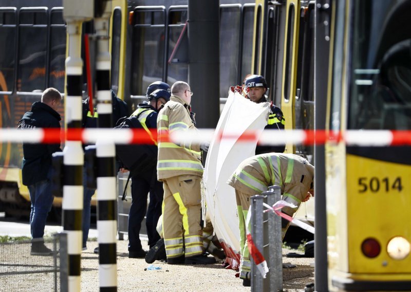 Policija u Utrechtu pronašla pismo, moguć teroristički motiv pucnjave u tramvaju