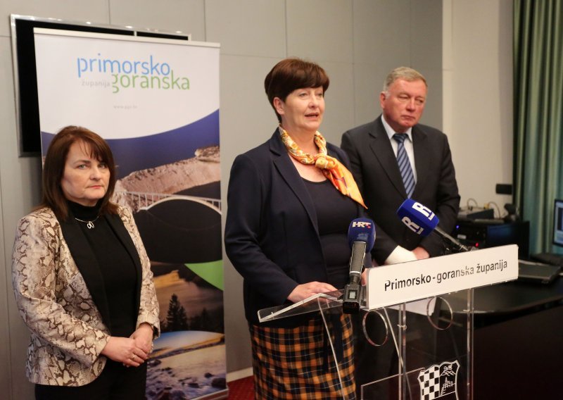 Primorsko-goranska županija sufinancira pomoć u kući za starije osobe u Gorskom kotaru i na Cresu