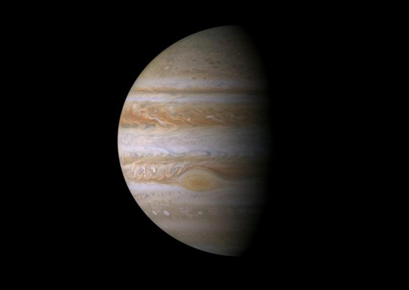 Jupiter je toliko blizu Zemlji da njegove mjesece možete vidjeti dvogledom