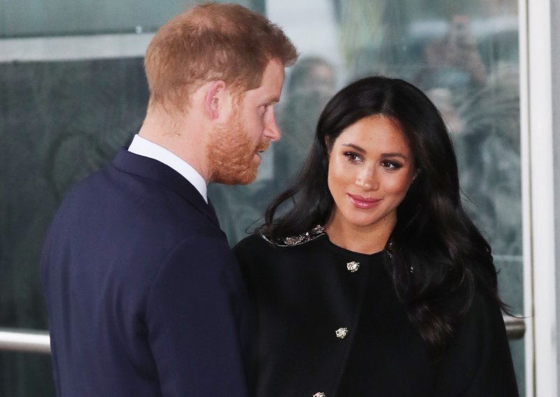 Nenajavljeni dolazak: Meghan Markle i princ Harry stigli mimo svih protokola izraziti sućut