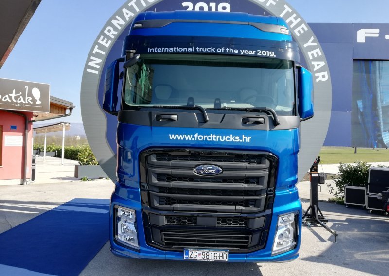 Čudo tehnologije: Međunarodni kamion godine više je od običnog tegljača