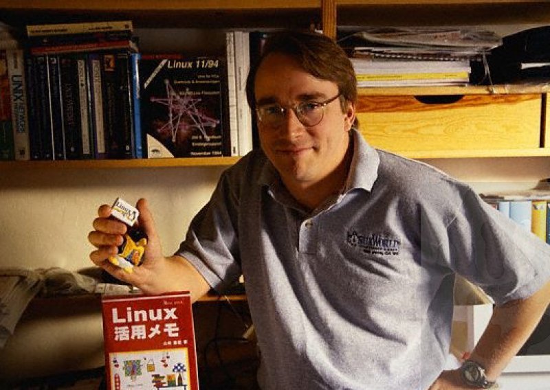 Linux slavi 25. rođendan
