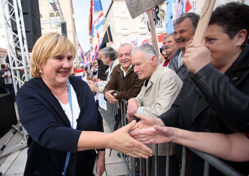 Markić stala na stranu sindikata: Plenkovićeva Vlada nema rješenja, podržite referendum