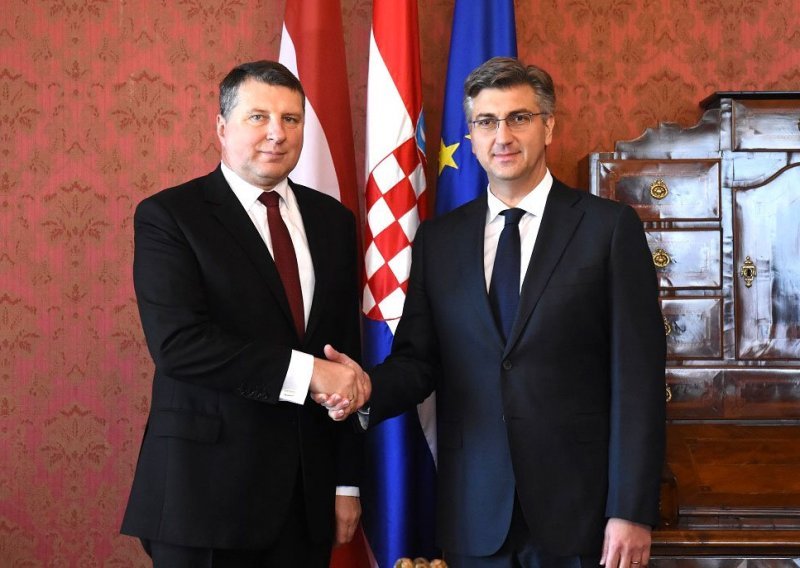 Plenković i Vējonis razgovarali o obrambenoj i gospodarskoj suradnji Hrvatske i Latvije