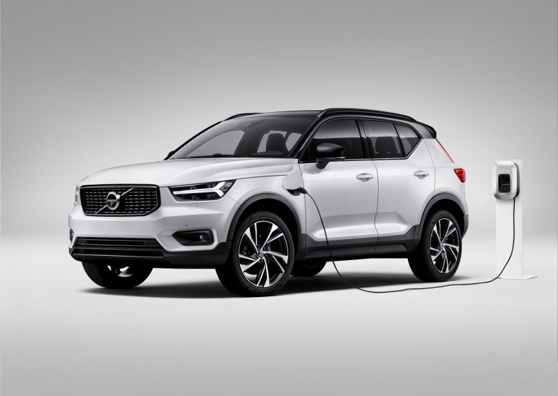 Volvo XC40 bit će potpuno elektrificiran: Ova švedska tvrtka želi do 2025. imati u ponudi polovinu svojih modela na struju