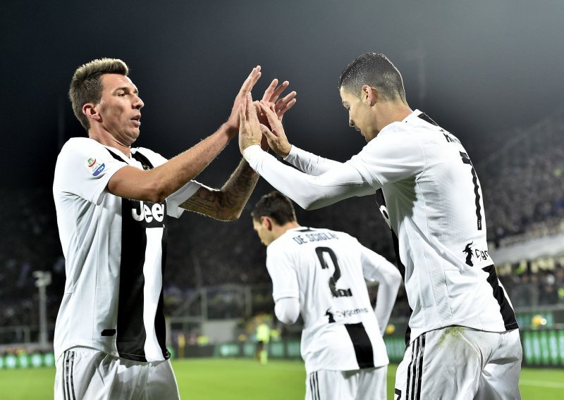 Panika u Torinu: Ronaldov oporavak ne ide po planu, a sada se razbolio i Mandžukić