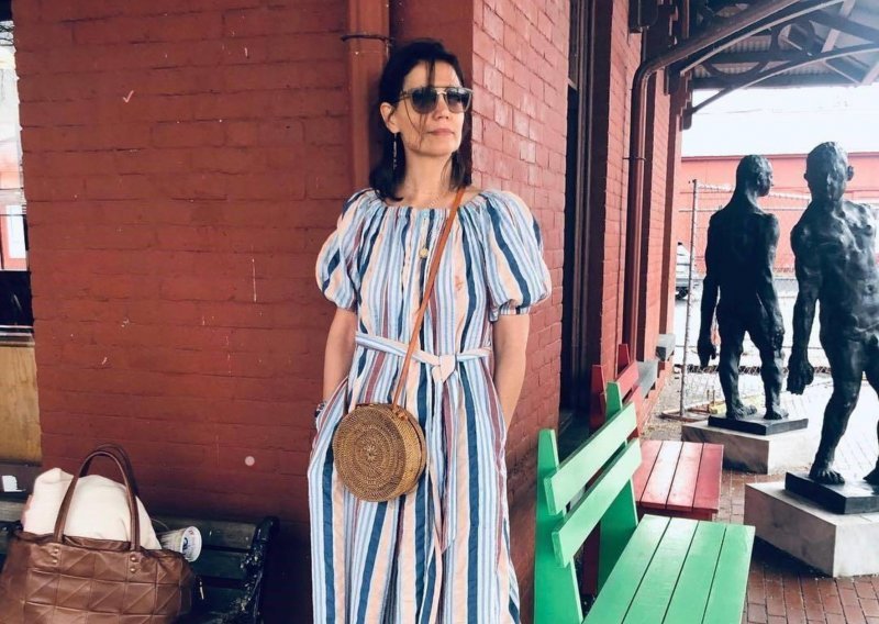 Stajling Katie Holmes odličan je ljetni odabir, a ovakvu torbicu svi će željeti imati