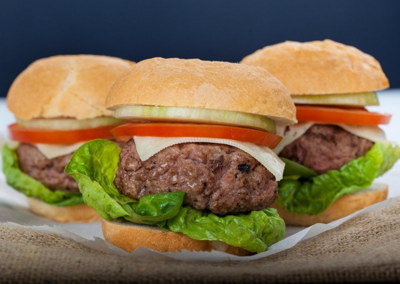 Upoznajte najskuplji hamburger na svijetu i otkrijte zašto toliko košta