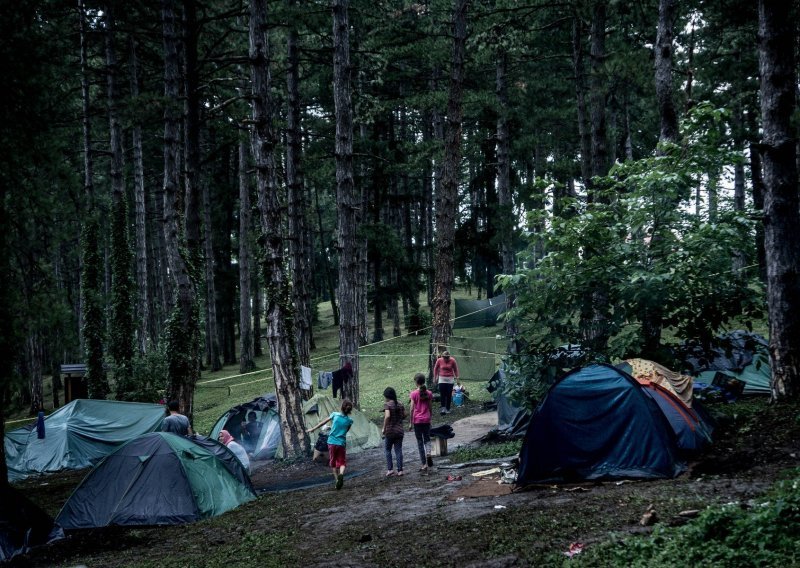 BiH planira angažirati vojsku na granici sa Srbijom zbog migranata