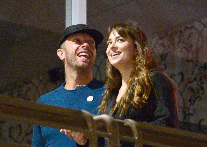 Unatoč nagađanjima, ljubav i dalje traje: Ovim su fotografijama Dakota Johnson i Chris Martin stali na kraj zlim jezicima