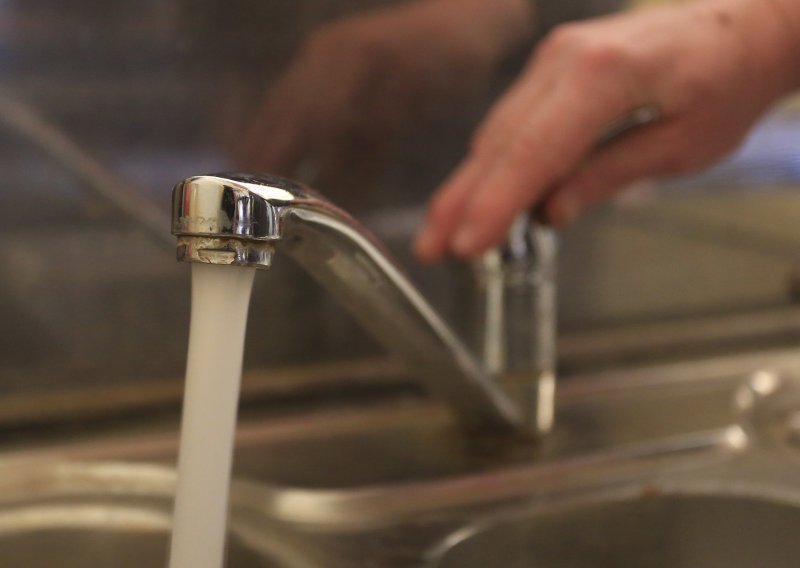 Važna vijest za Splićane: voda za piće mora se prokuhavati