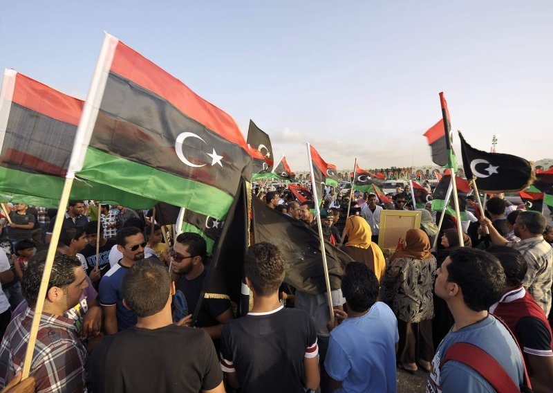 Europske zemlje pozvale građane da napuste Libiju