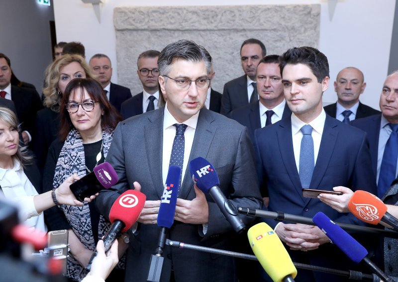 HDZ predao listu za europske izbore, evo kako je Plenković odgovorio na kritike da na listi nema 'kapitalaca'
