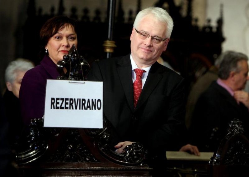 Josipović podcijenio naše stručnjake za plastičnu kirurgiju