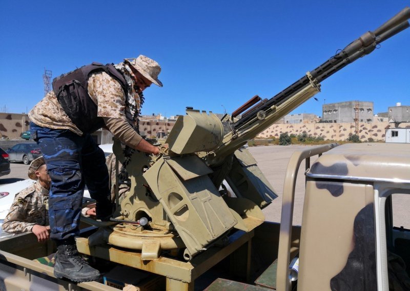 Najmanje dvoje civila poginulo u napadu na Tripoli