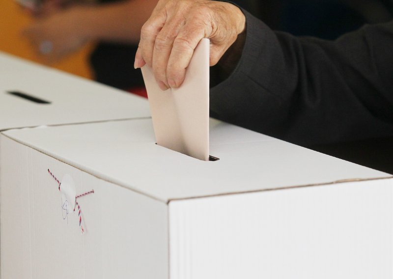 DIP reagirao na dezinformacije o provedbi izbora: Ne postoji višak broja birača u Hrvatskoj