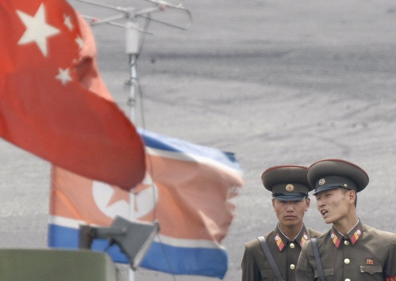 Pjongjang prekinuo gradnju nove lansirne baze za projektile