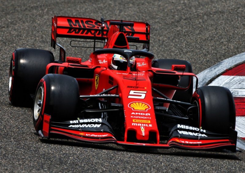 Ferrari u potpunoj panici u Šangaju: Na pomolu udarac od kojeg se neće moći oporaviti...
