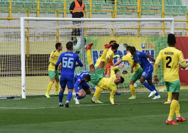 Dinamo na krilima Oršića i Olma pregazio Istru, proslava titule nikad bliže