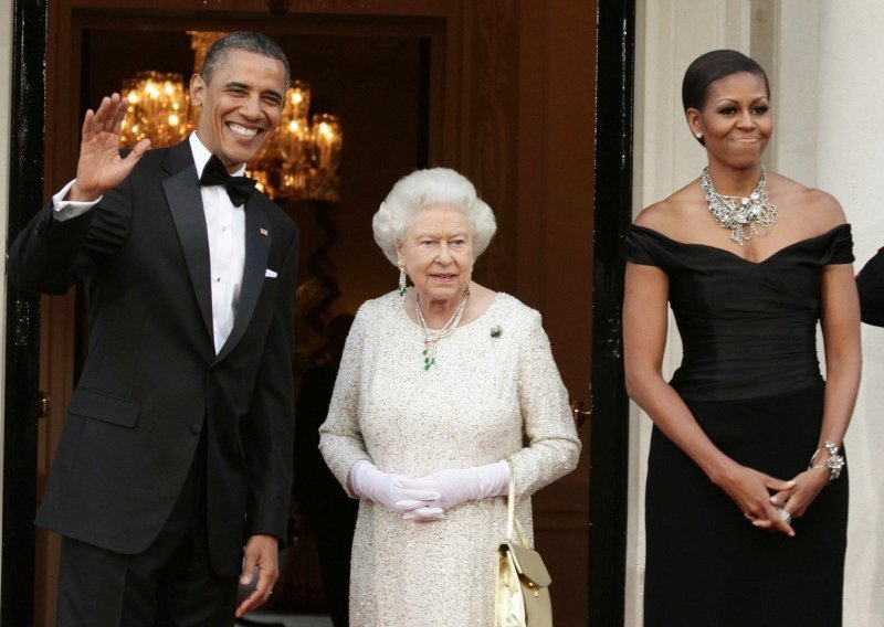Sjećanje bivše prve dame: Kako je i kada Michelle Obama prekršila kraljevski protokol