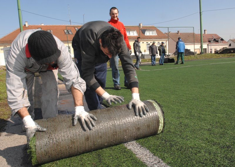 Sjajna vijest; evo u kojim gradovima i općinama kreće izgradnja i rekonstrukcija 22 sportska objekta