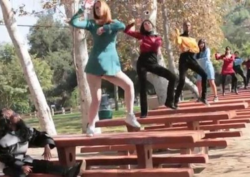 Poslušajte 'Gangnam Style' na klingonskom