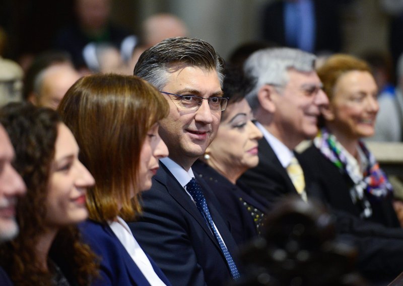 Plenković komentirao Bozanićeve kritike, evo što kaže