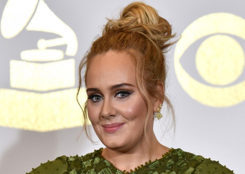 Izlasci, piercing i novi albumi: Adele nakon razvoda živi punim plućima