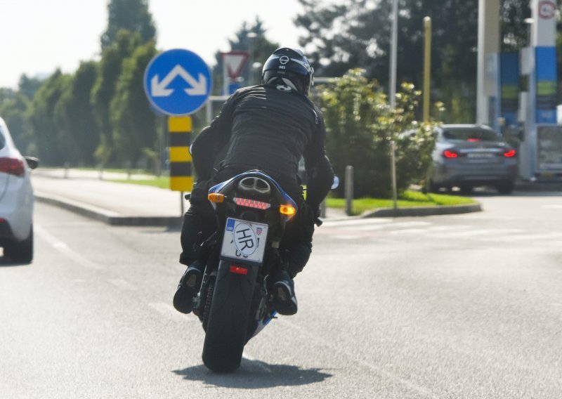 Policija za ovaj vikend u Zagrebu najavila veliku akciju nadzora prometa, na 'meti' su vozači motora i bicikala