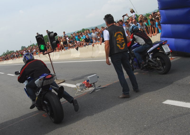 Skrivanjem registarskih oznaka motoristi izbjegavaju kazne, hoće li ih izmjene pravilnika u tome spriječiti?